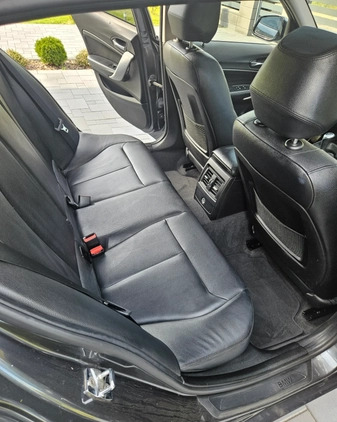 BMW Seria 1 cena 32000 przebieg: 263000, rok produkcji 2011 z Góra Kalwaria małe 37